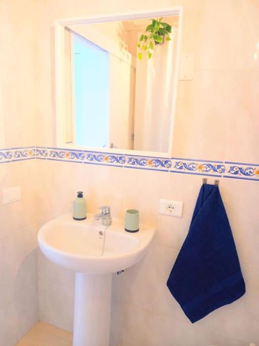 Habitación privada Dorive con baño privado San Andres  Exterior foto